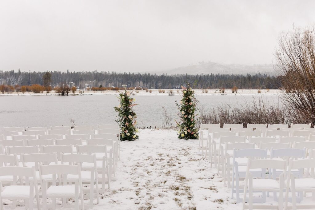 Black Butte Ranch Winter Ceremony Outdoors
