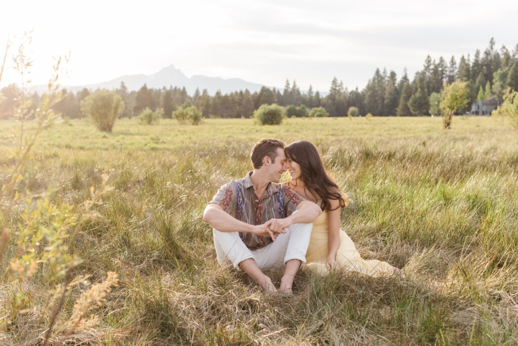 Mountain view engagement photos in Bend