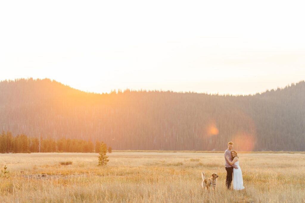 Sparks Lake engagement session photos