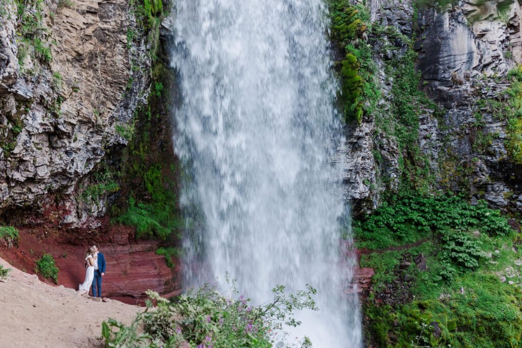 Waterfall elopement in Bend Oregon